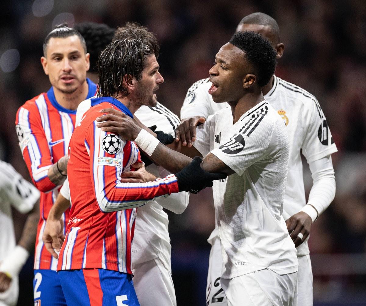 国足备战世预赛进入冲刺阶段