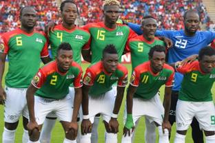 [北京国安]近4轮首胜！北京国安4-3逆转十人浙江俱乐部